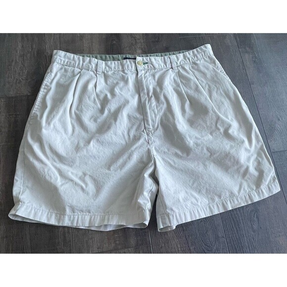 Tommy Hilfiger Shorts Men's Size 36 Chino Khaki Pleated Front Cotton - Picture 1 of 6